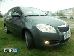 Gri Utilizat 2009 Skoda Fabia Hatchback | 3.890 EUR