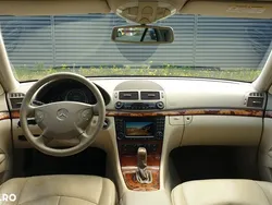 Negru Utilizat 2006 Mercedes E280 Berlinǎ | 10.200 EUR