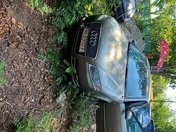 Utilizat 2006 Audi A4 Berlinǎ | 3.000 EUR