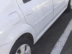 Utilizat 2012 Dacia Logan Berlinǎ | 2.000 EUR (Preț bun)