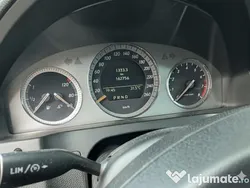 Negru Utilizat 2007 Mercedes C200 Avantgarde Break | 6.800 EUR (Preț OK)