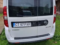 Utilizat 2012 Opel Combo Monovolum | 5.200 EUR