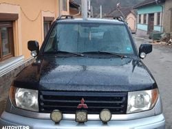 Culoarenegru Utilizat 2004 Mitsubishi Pajero SUV | 2.200 EUR (Preț OK)