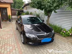 Maro Utilizat 2013 Skoda Superb Ambition Berlinǎ | 10.300 EUR (Preț OK)