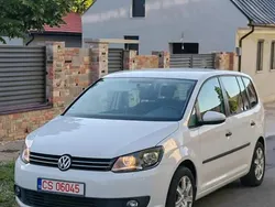 Alb Utilizat 2014 VW Touran Monovolum | 4.900 EUR