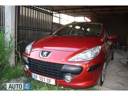 Rosu Utilizat 2006 Peugeot 307 Break | 2.800 EUR (Puțin scump)