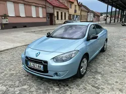 Utilizat 2011 Renault Fluence Berlinǎ | 3.990 EUR