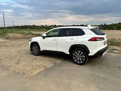 Alb Utilizat 2023 Toyota Corolla Cross SUV | 30.999 EUR