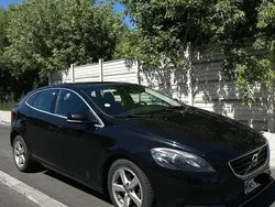 Negru Utilizat 2016 Volvo V40 CC Break | 7.200 EUR