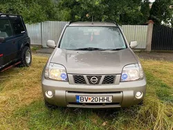 Gri Utilizat 2007 Nissan X-Trail SUV | 2.100 EUR