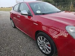 Rosu Utilizat 2011 Alfa Romeo Giulietta Hatchback | 4.700 EUR (Preț OK)