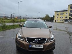 Culoaremaro Utilizat 2011 Volvo XC60 Kinetic SUV | 10.500 EUR (Puțin scump)