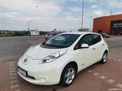 Alb Utilizat 2011 Nissan Leaf Hatchback | 8.200 EUR