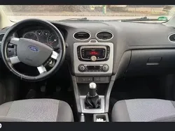 Culoarenegru Utilizat 2007 Ford Focus Break | 1.500 EUR (Preț OK)