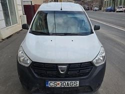Culoarealb Utilizat 2018 Dacia Dokker Lauréate Monovolum | 4.500 EUR (Preț bun)