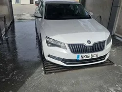 Alb Utilizat 2016 Skoda Superb Break | 4.000 EUR