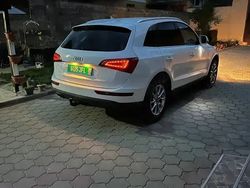 Alb Utilizat 2010 Audi Q5 SUV | 11.000 EUR (Puțin scump)
