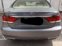 Culoaregri Utilizat 2016 Lexus LS600h Luxury Line Berlinǎ | 35.000 EUR