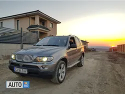 Gri metalizat Utilizat 2004 BMW X5 Sport Line SUV | 6.500 EUR