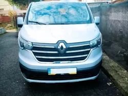 Gri Utilizat 2024 Renault Trafic Zen Van | 32.500 EUR