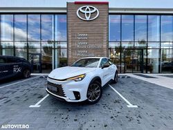 Culoarealb Nouă 2025 Lexus LBX SUV | 36.178 EUR