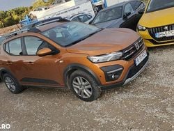 Culoareportocaliu Utilizat 2023 Dacia Sandero Expression Hatchback | 12.705 EUR (Puțin scump)