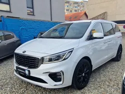 Alb Utilizat 2018 Kia Carnival Monovolum | 26.989 EUR