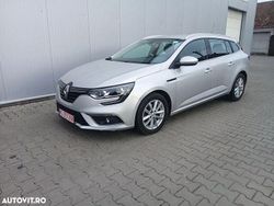 Culoareargint Utilizat 2020 Renault Mégane GrandTour Intens Break | 9.990 EUR (Preț OK)