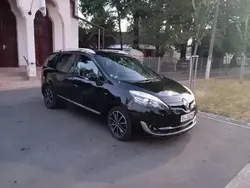Utilizat 2013 Renault Grand Scénic III Monovolum | 4.799 EUR (Preț OK)