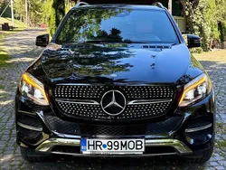Culoarenegru Utilizat 2017 Mercedes GLE350 AMG line SUV | 29.900 EUR (Scump)