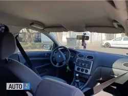 Alb Utilizat 2006 Ford Focus Break | 2.000 EUR (Preț OK)