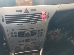 Utilizat 2005 Opel Astra | 2.100 EUR