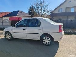 Utilizat 2010 Dacia Logan Berlinǎ | 1.750 EUR (Preț bun)