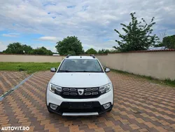 Culoarealb Utilizat 2017 Dacia Sandero Prestige Hatchback | 5.700 EUR