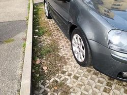 Utilizat 2004 VW Golf V Hatchback | 2.250 EUR (Puțin scump)