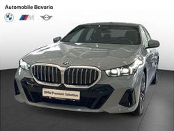 Brooklyn grey metallic metalizat Utilizat 2024 BMW 520 Comfort Edition Berlinǎ | 56.967 EUR