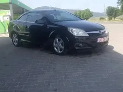 Utilizat 2009 Opel Astra | 1.999 EUR (Preț bun)
