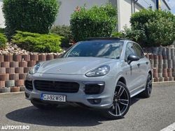Culoaregri Utilizat 2017 Porsche Cayenne SUV | 42.200 EUR
