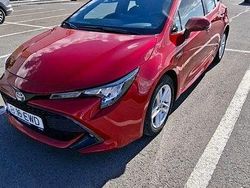 Culoarerosu Utilizat 2020 Toyota Corolla Hatchback | 20.500 EUR (Preț OK)