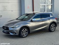 Gri Utilizat 2017 Infiniti Q30 Premium Hatchback | 11.999 EUR