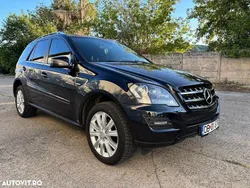Negru Utilizat 2011 Mercedes ML350 SUV | 15.500 EUR (Preț OK)