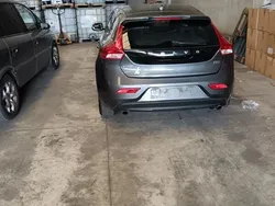 Albastru Utilizat 2013 Volvo V40 CC Momentum Break | 7.000 EUR