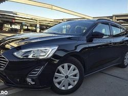 Negru Utilizat 2019 Ford Focus Trend Break | 6.999 EUR (Super Preț)