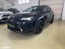 Negru Utilizat 2021 Lexus UX 250h SUV | 23.999 EUR