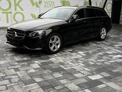Culoarenegru Utilizat 2017 Mercedes E220 Exclusive Break | 12.500 EUR