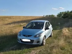 Albastru Utilizat 2008 Mazda 2 Hatchback | 2.500 EUR (Scump)