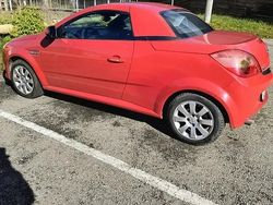 Utilizat 2005 Opel Tigra Cabrio | 2.500 EUR