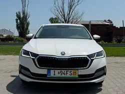 Alb Utilizat 2021 Skoda Octavia Break | 14.800 EUR (Preț bun)