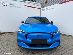 Culoarealbastru Utilizat 2022 Ford Mustang Mach-E Premium SUV | 38.650 EUR