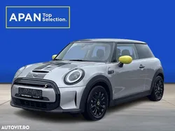 Argint Utilizat 2024 Mini Cooper SE Hatchback | 25.900 EUR